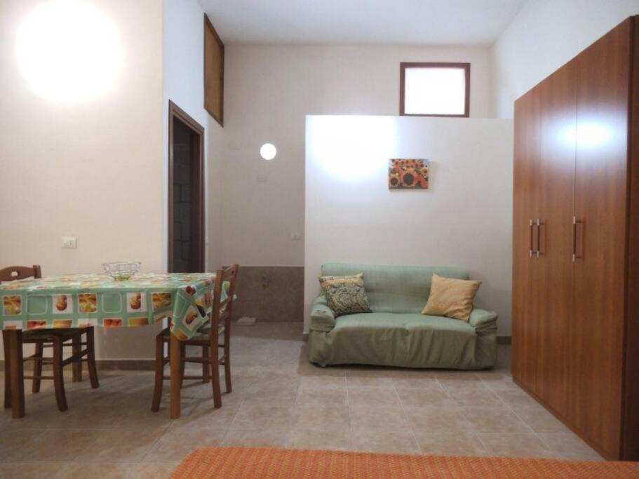 Monolocale Studio Quintino Castellammare del Golfo Buitenkant foto